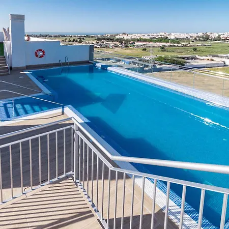 Jg5.1b - 3 Bedroom Flat With Gym Rooftop Pool *