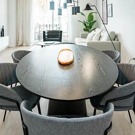 Апартаменты Jg5.1b - 3 Bedroom Flat With Gym Rooftop Pool Марбелья