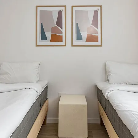 Jg5.1b - 3 Bedroom Flat With Gym Rooftop Pool