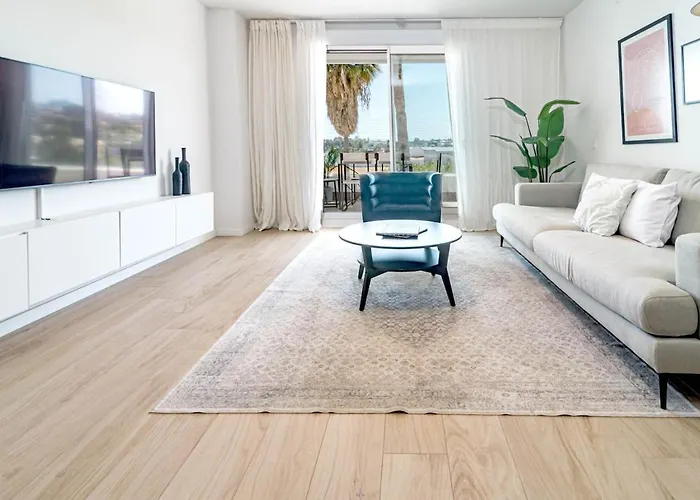 Апартаменты Jg5.1b - 3 Bedroom Flat With Gym Rooftop Pool Марбелья