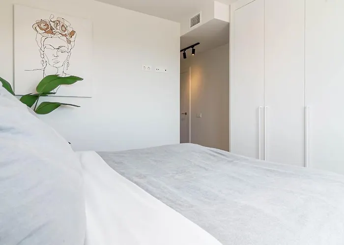 Апартаменты Jg5.1b - 3 Bedroom Flat With Gym Rooftop Pool
