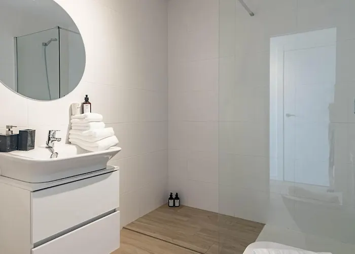 Апартаменты Jg5.1b - 3 Bedroom Flat With Gym Rooftop Pool *