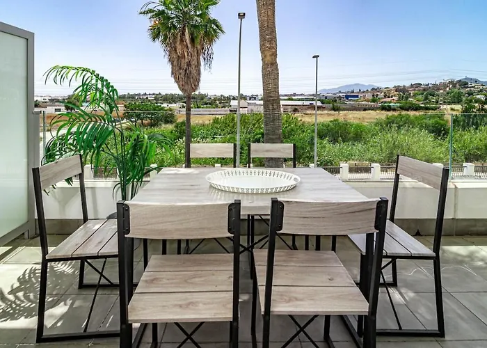 Jg5.1b - 3 Bedroom Flat With Gym Rooftop Pool